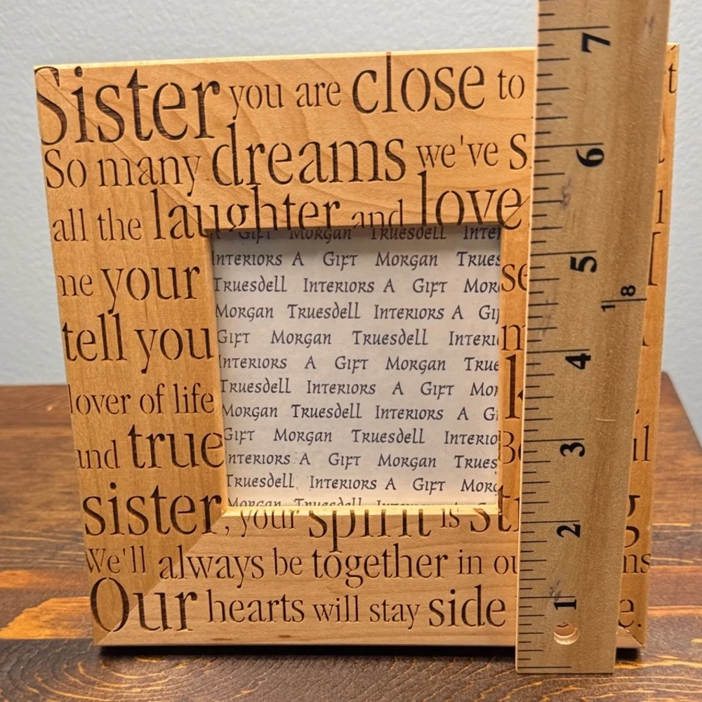 Wooden Picture‎ Frame Engraved Sisters quote